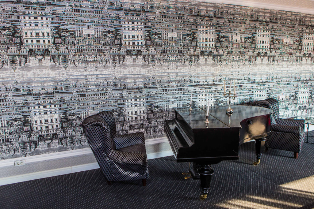 American Ballroom Pipera