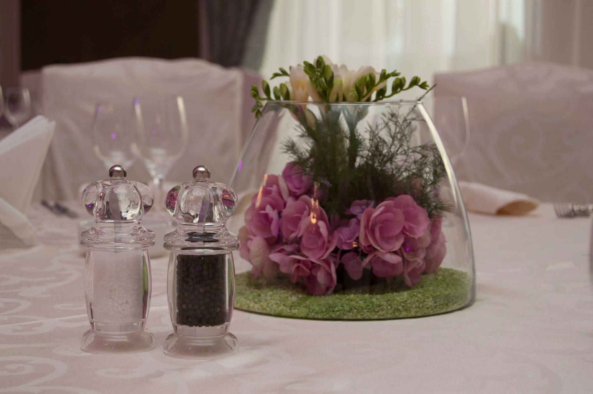 Girux Ballroom