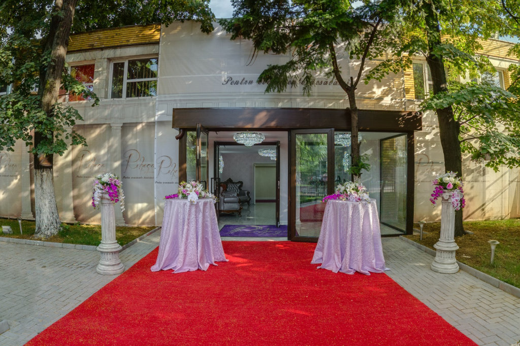 Rebeca Ballroom