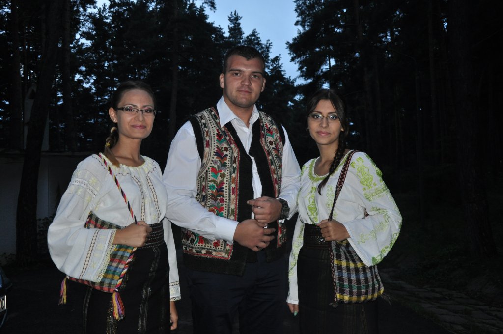 Echipa DJ Cip – Show la nunti