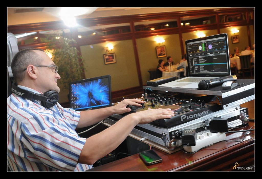 DJ Monddy