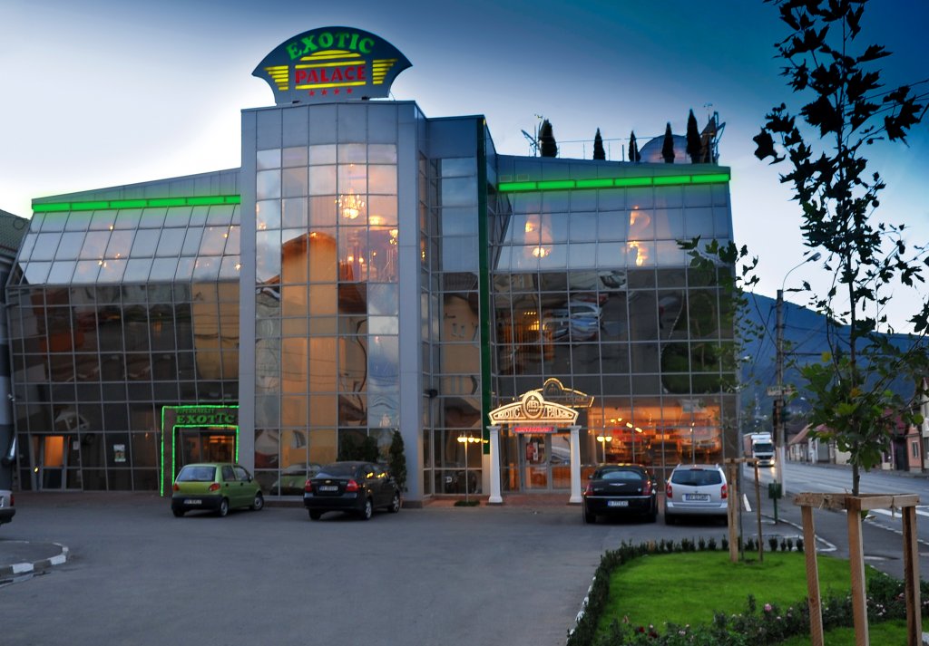 Exotic Palace**** Codlea