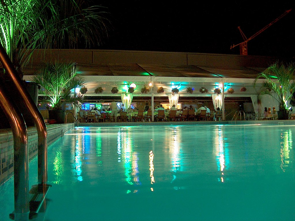 Restaurant Garden Club