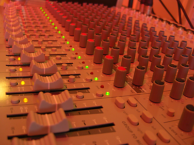 LIVEAUDIO